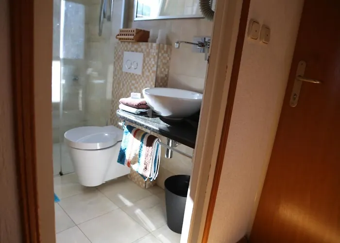 Ana Frühstückspension *