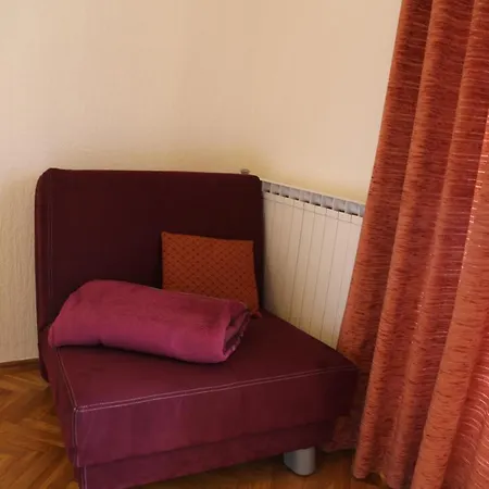 Ana Bed and breakfast 3*