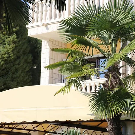 Ana Bed & Breakfast Laurana