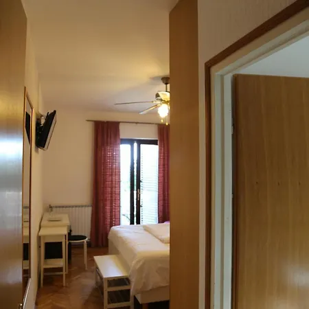 Bed and breakfast Ana
